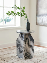 Hoover Furniture Outlet - Ashley Furniture - Wrenlane Accent Table - Accent Table - A4000646